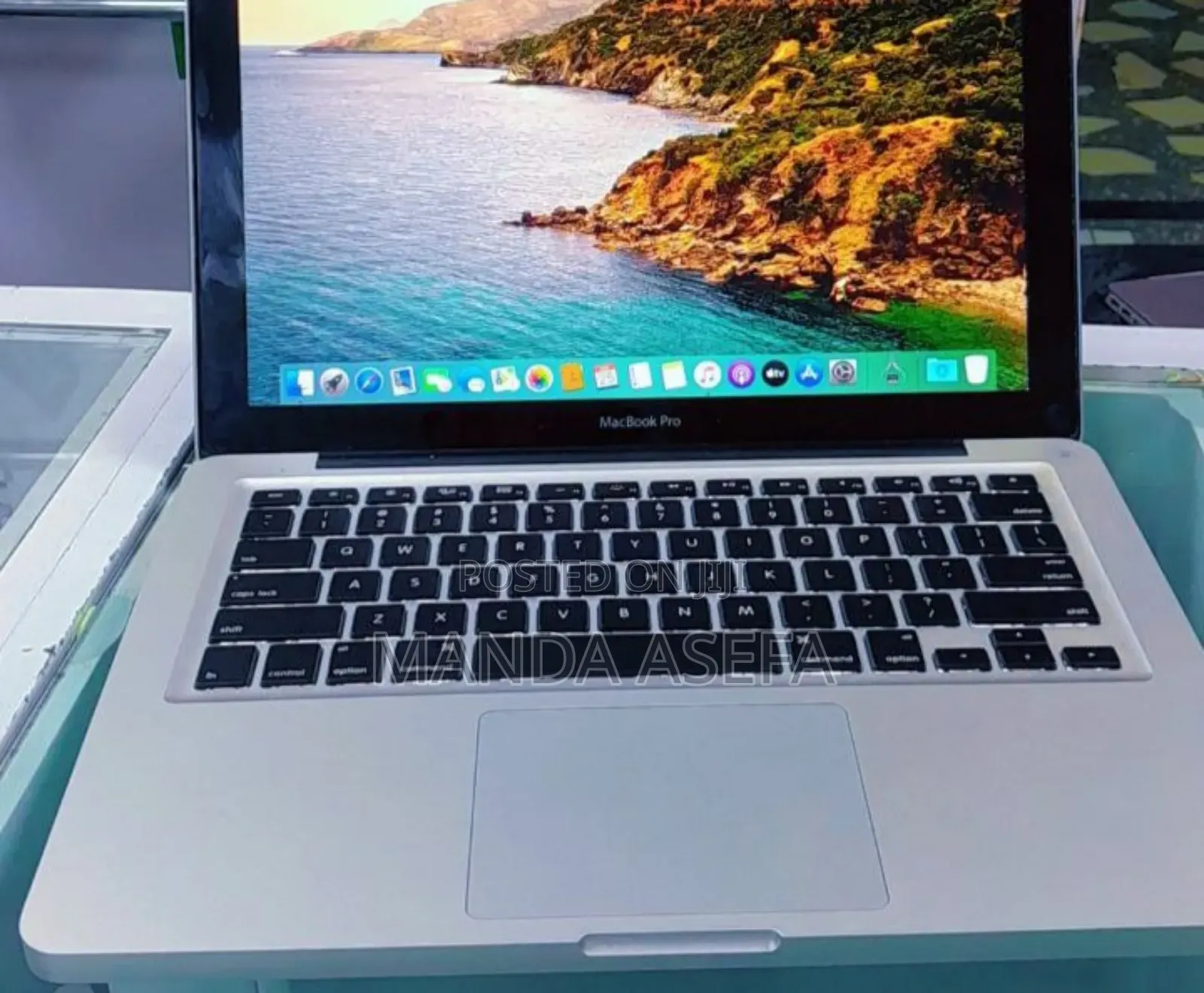 New Laptop Apple MacBook Pro 2012 4GB Intel Core I5 HDD 500GB