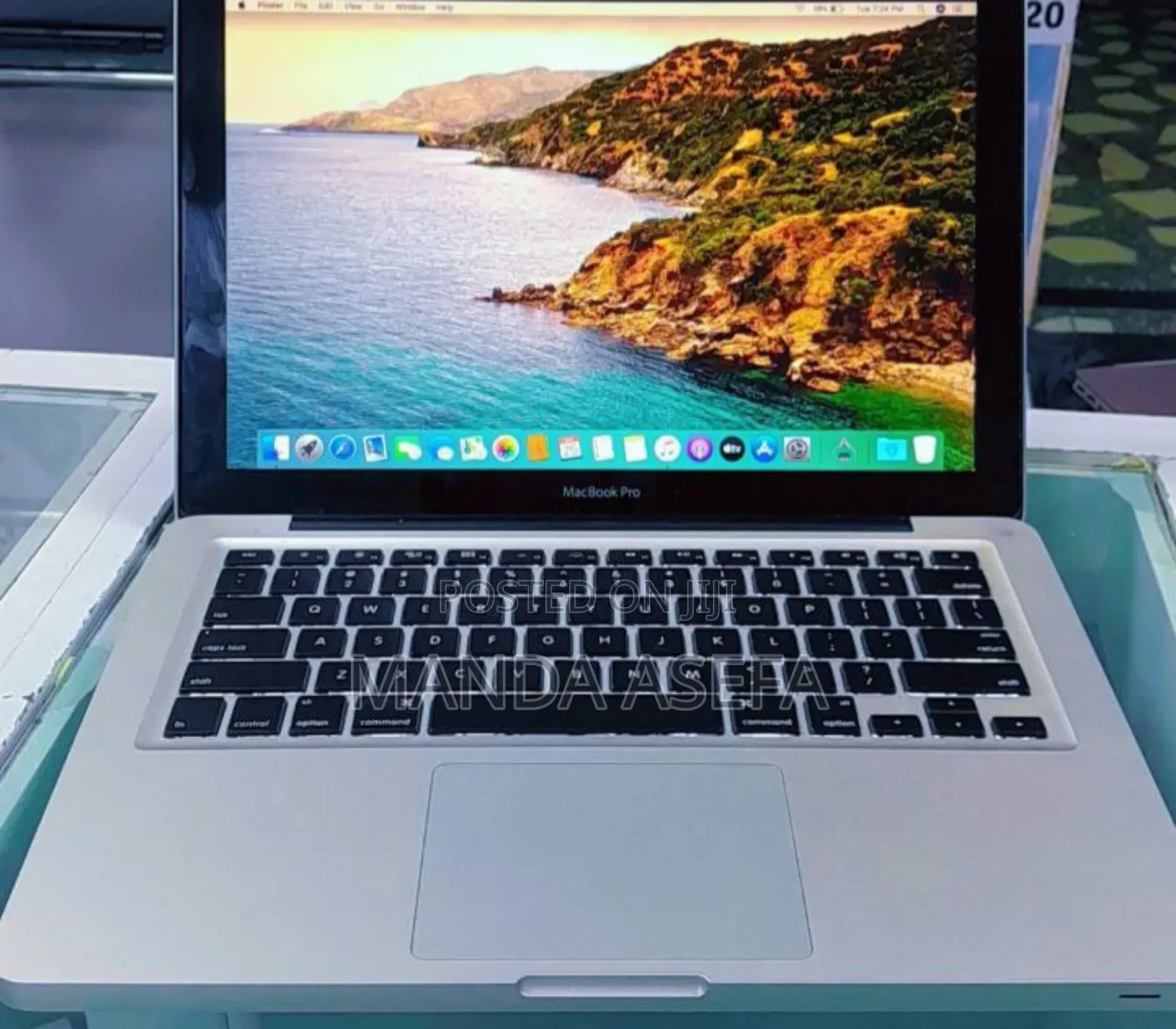 New Laptop Apple MacBook Pro 2012 4GB Intel Core I5 HDD 500GB