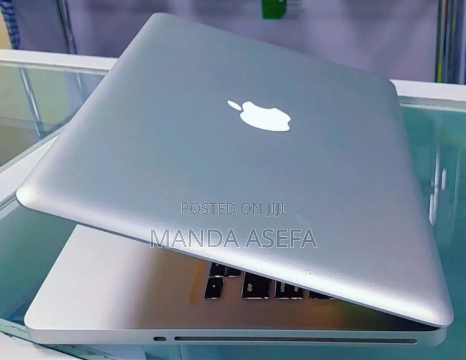 New Laptop Apple MacBook Pro 2012 4GB Intel Core I5 HDD 500GB