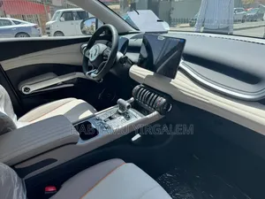 New BYD Yuan Up 32 kWh FWD 2024