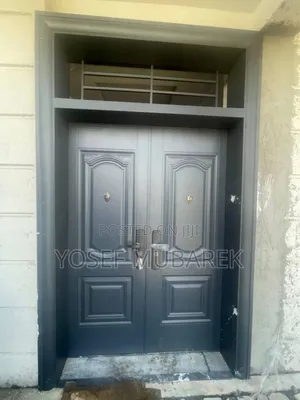 Luxury የብረት በሮች