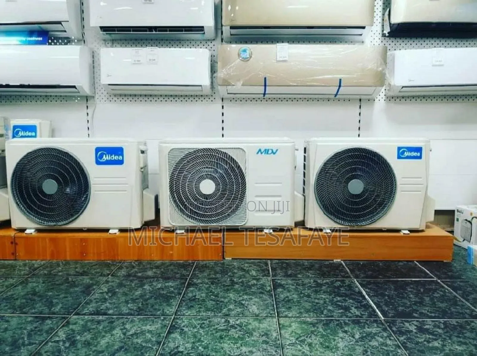 Midea Air Condition
18but