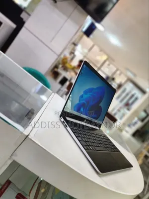New Laptop HP Stream Notebook 8GB Intel Core I7 SSD 512GB