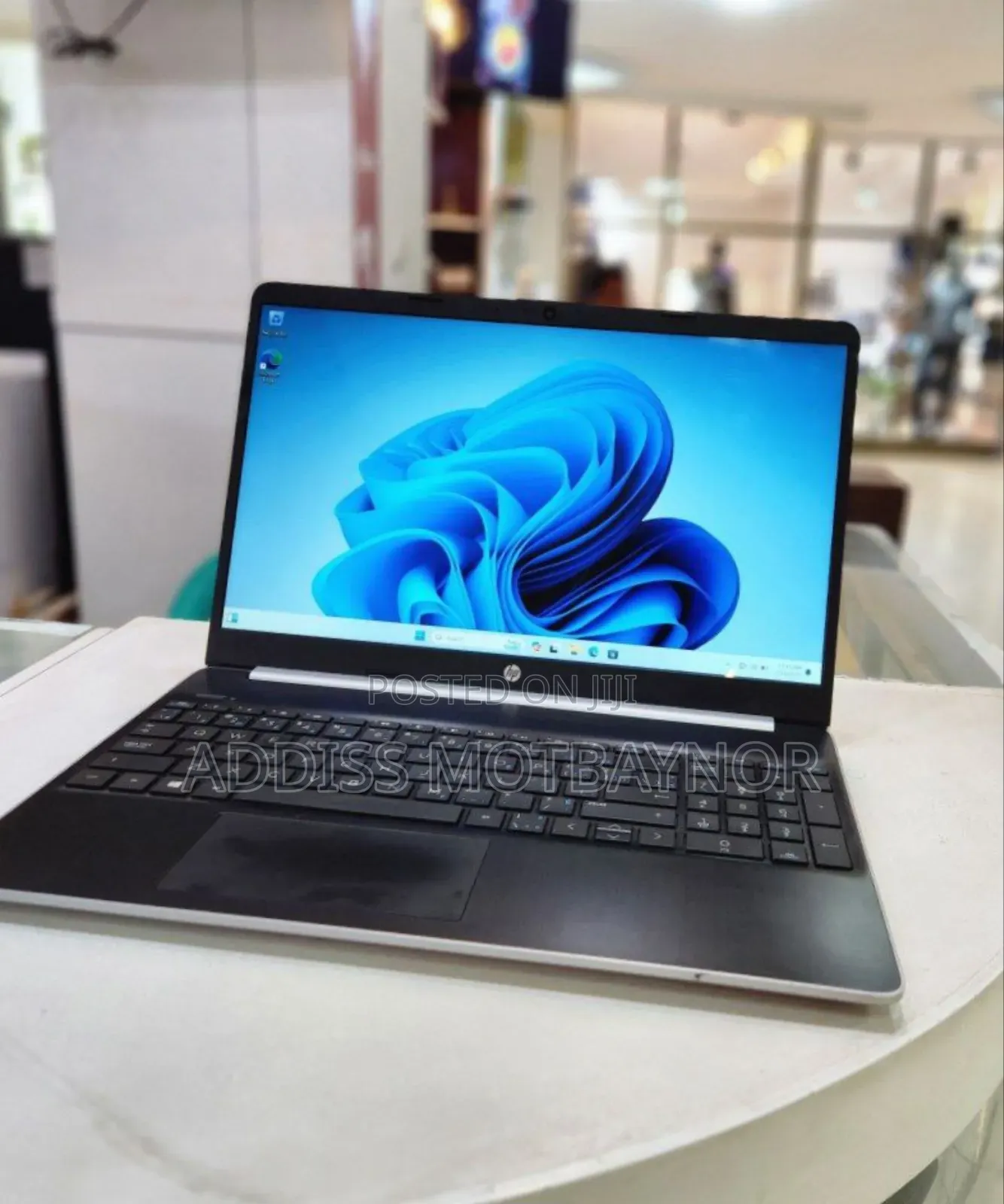 New Laptop HP Stream Notebook 8GB Intel Core I7 SSD 512GB