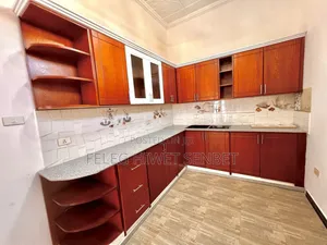 Furnished 5bdrm Villa in አዲስ አበባ, Bole for sale