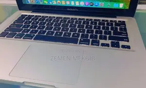 New Laptop Apple MacBook Pro 2012 4GB Intel Core I5 HDD 500GB