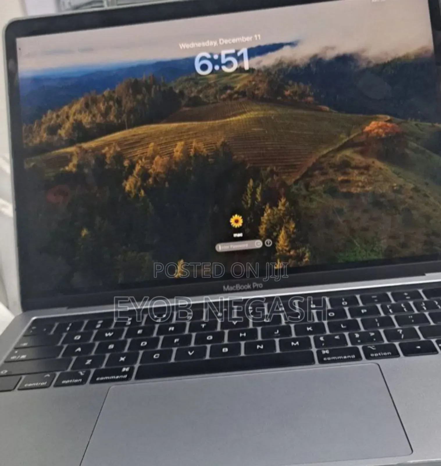 New Laptop Apple MacBook Pro 2019 16GB Intel Core I7 SSD 512GB