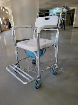 Photo - Potty Chair፵凹commode, Shower Chair, or Toilet Seat Riser