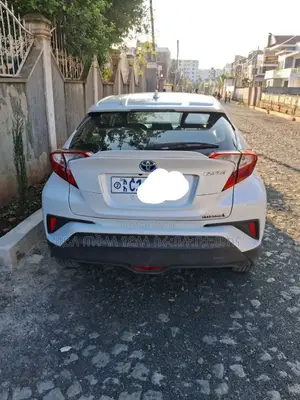 New Toyota C-HR 2022 White