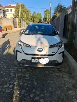 New Toyota C-HR 2022 White