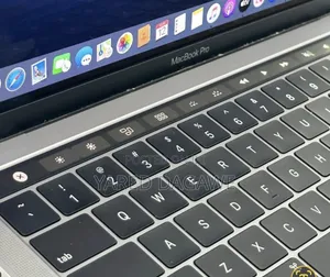 New Laptop Apple MacBook Pro 2019 8GB Intel Core I5 SSD 128GB