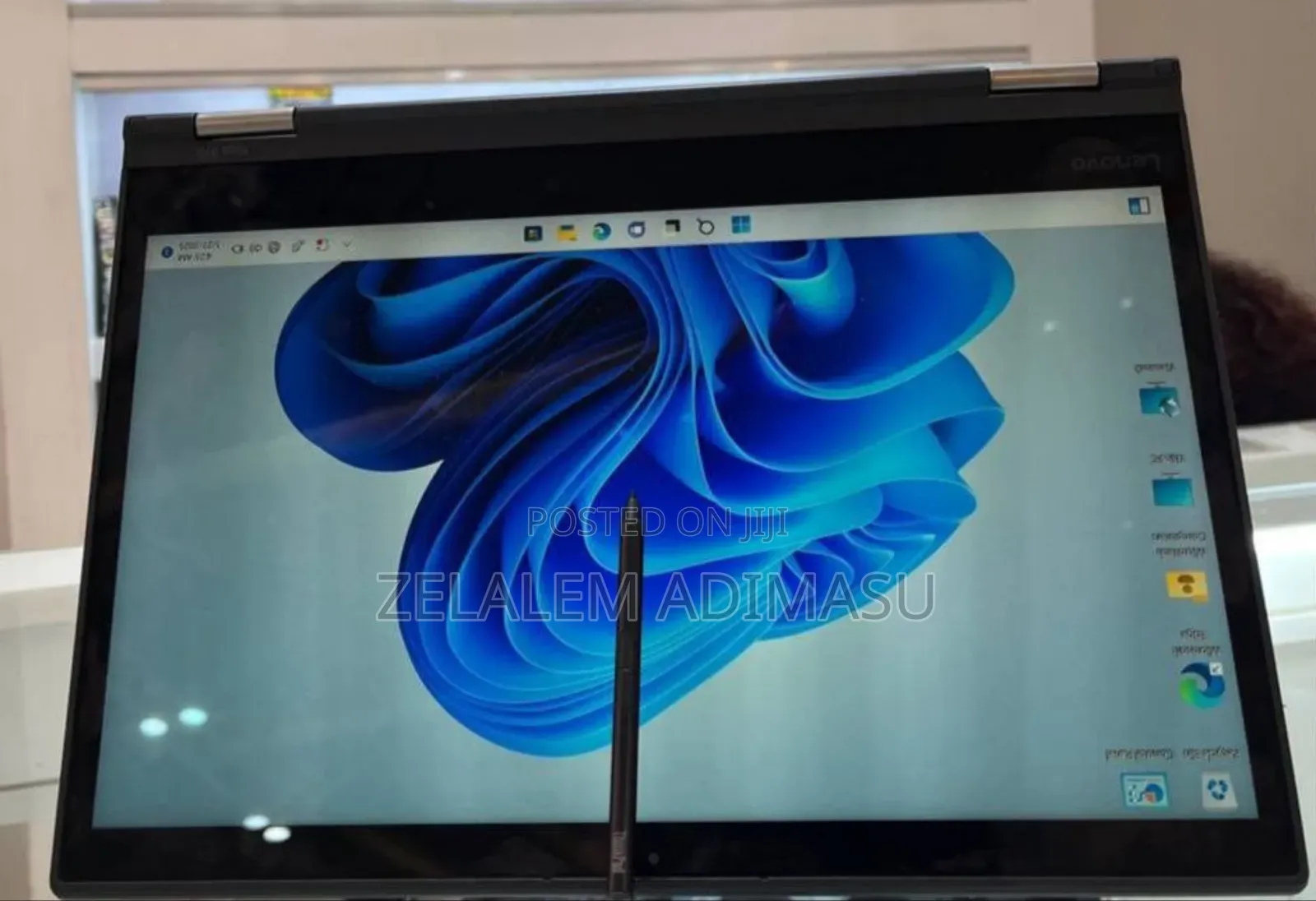 New Laptop Lenovo ThinkPad Yoga 370 16GB Intel Core I5 SSD 256GB