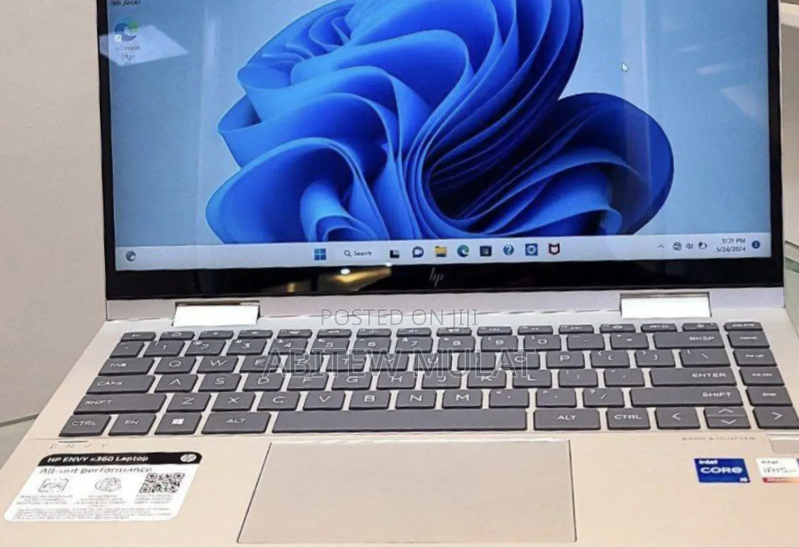 New Laptop HP Envy X360 8GB Intel Core I5 SSD 512GB