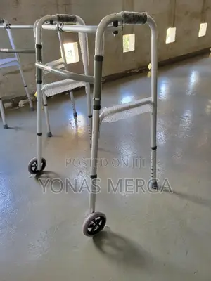 Photo - Walking Aid፷吞walker₩፬walker+Front Wheeled Walker for Senior