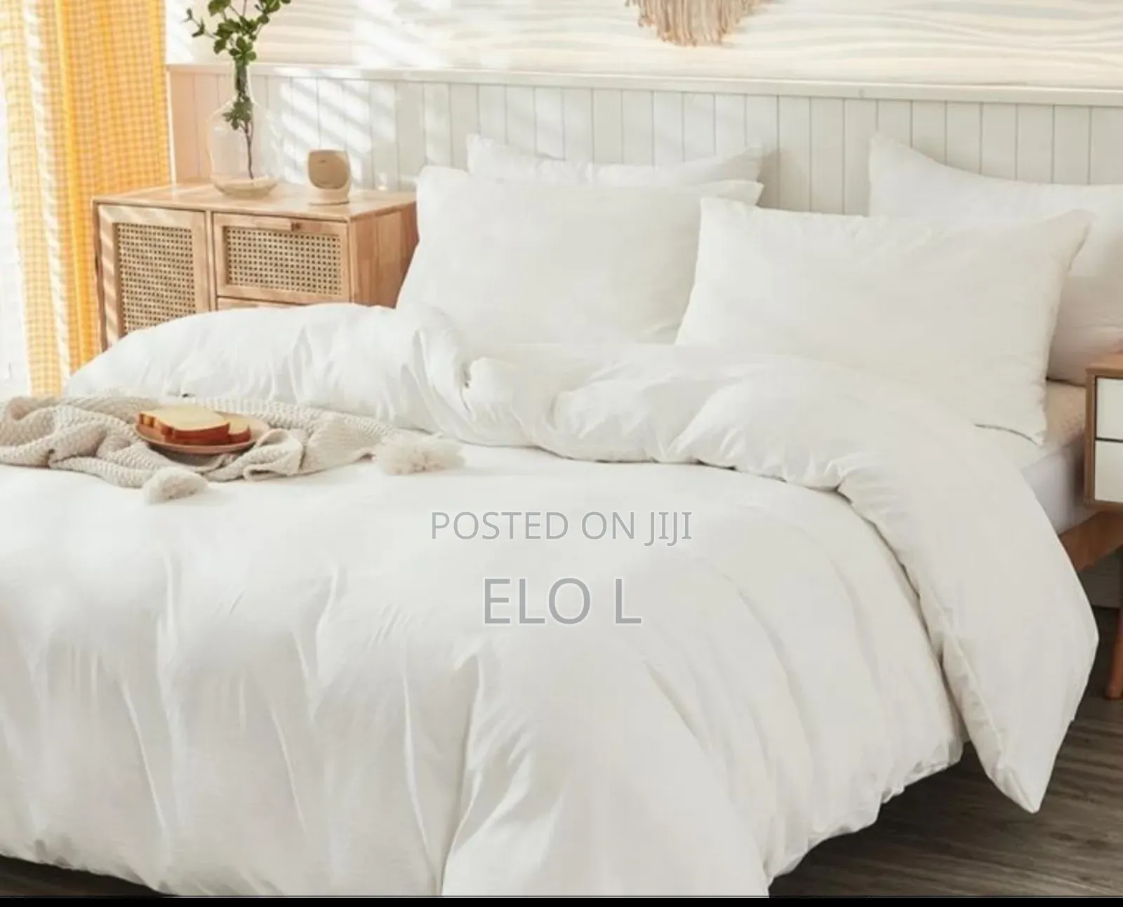 White Bed Cover