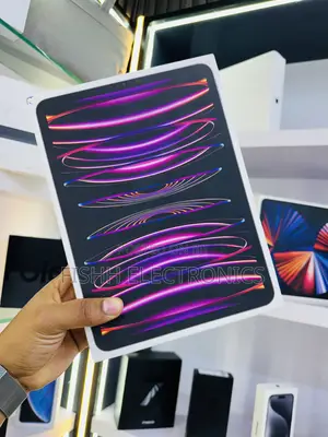 Photo - New Apple iPad Pro 11 (2022) 256 GB Gray