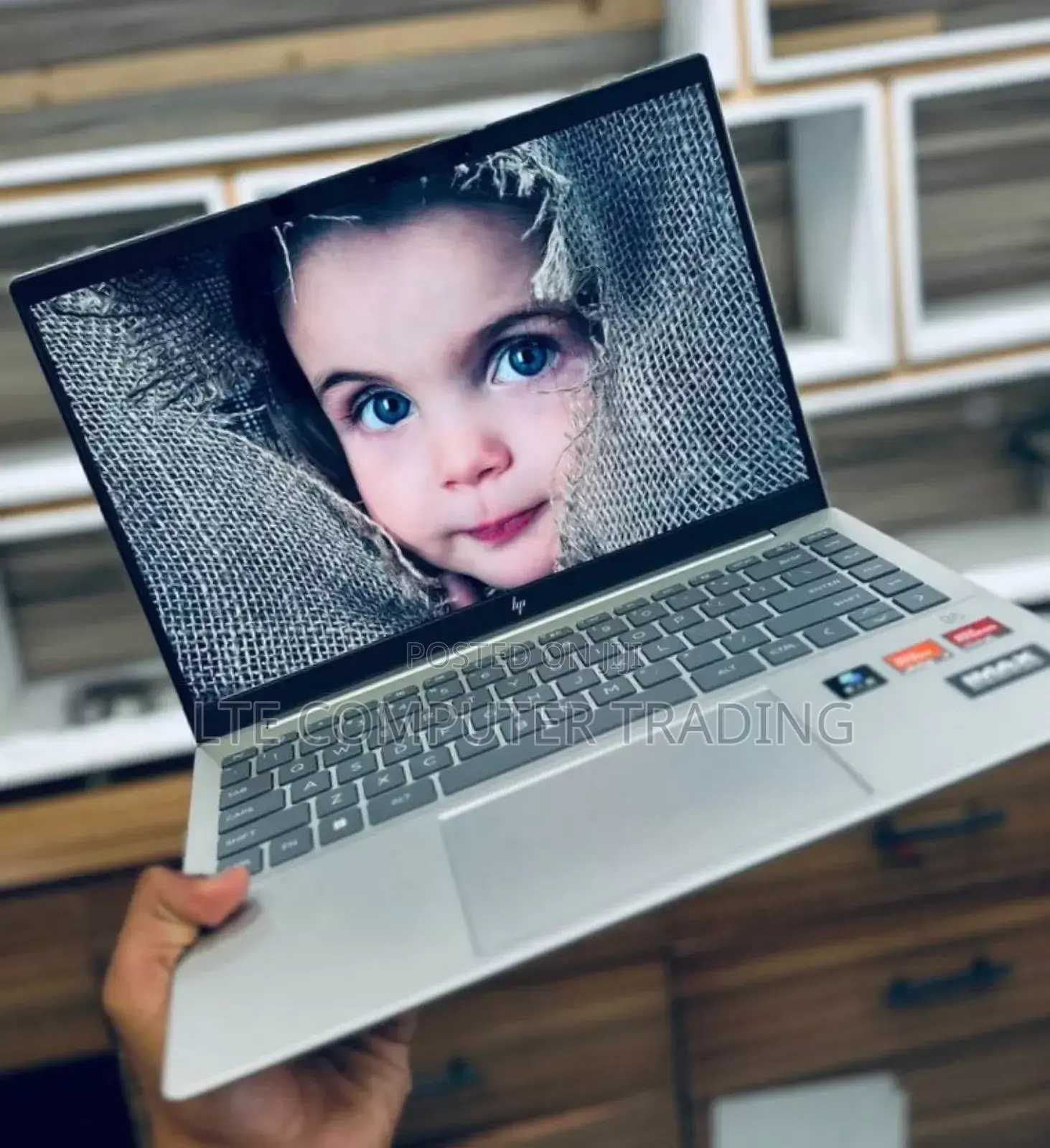 New Laptop HP Pavilion 14 16GB AMD Ryzen 7 SSD 512GB