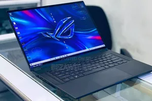 New Laptop Asus 16GB AMD Ryzen 9 SSD 512GB