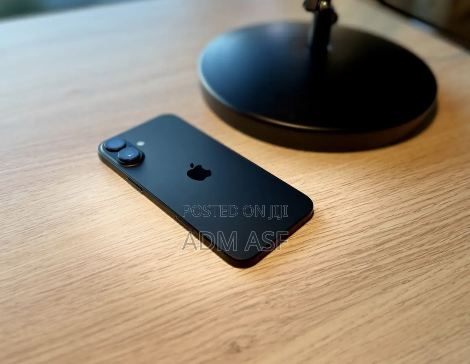 New Apple iPhone 16 128 GB Black