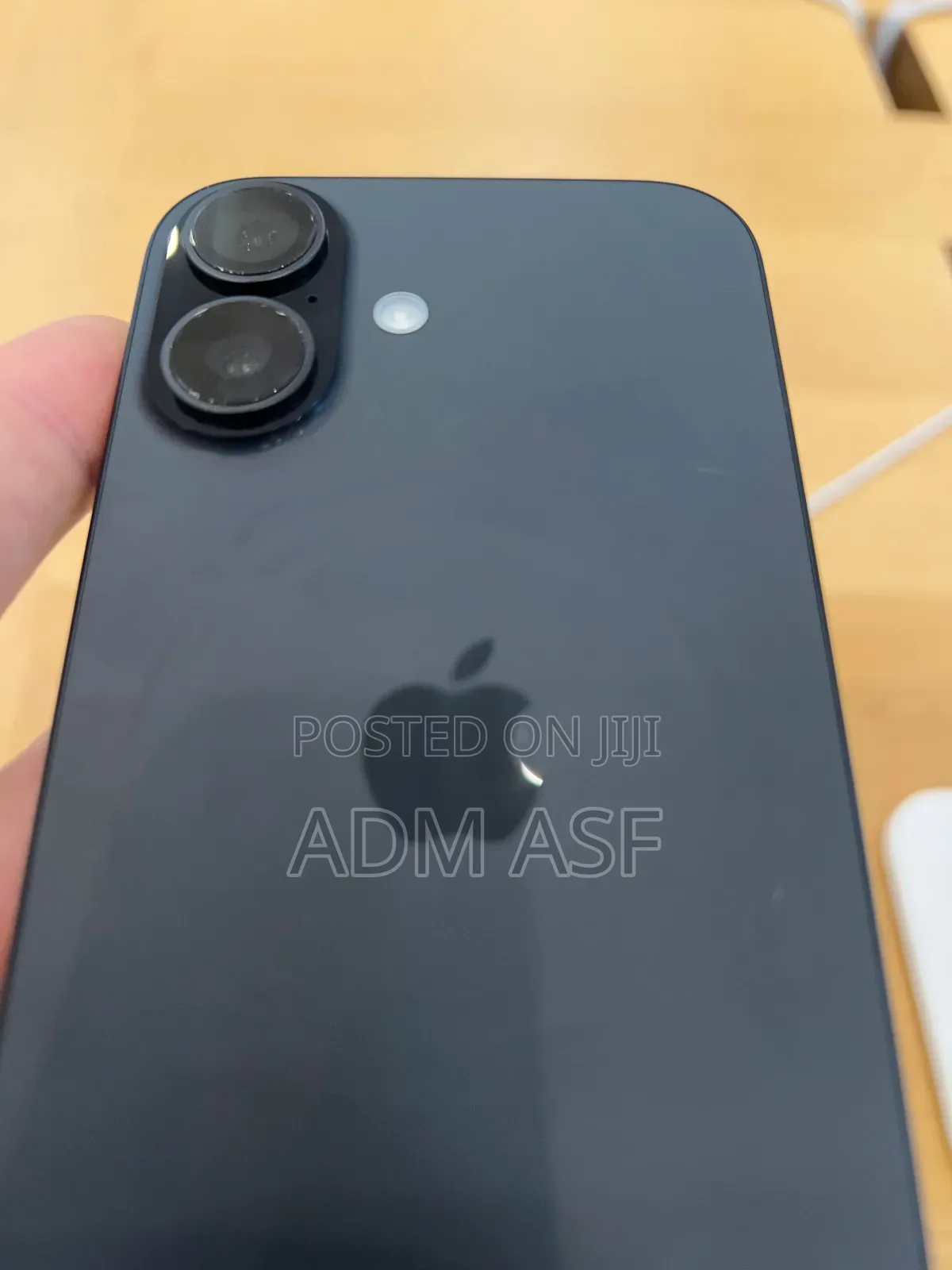 New Apple iPhone 16 128 GB Black