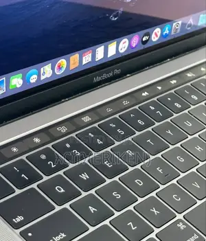 New Laptop Apple MacBook Pro 2019 8GB Intel Core I5 SSD 128GB