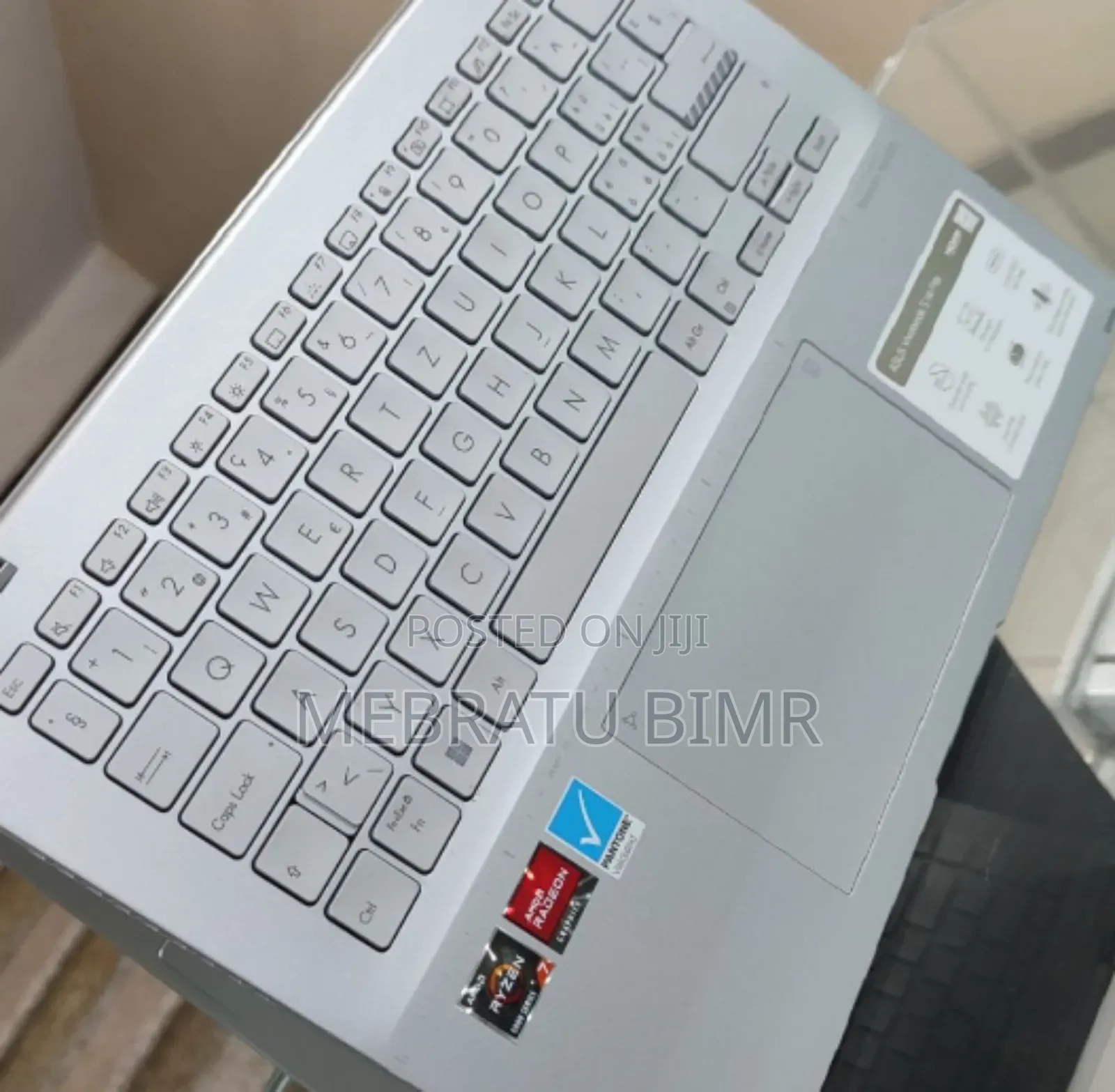 New Laptop Asus VivoBook S14 S430UN 16GB AMD Ryzen 7 SSD 512GB