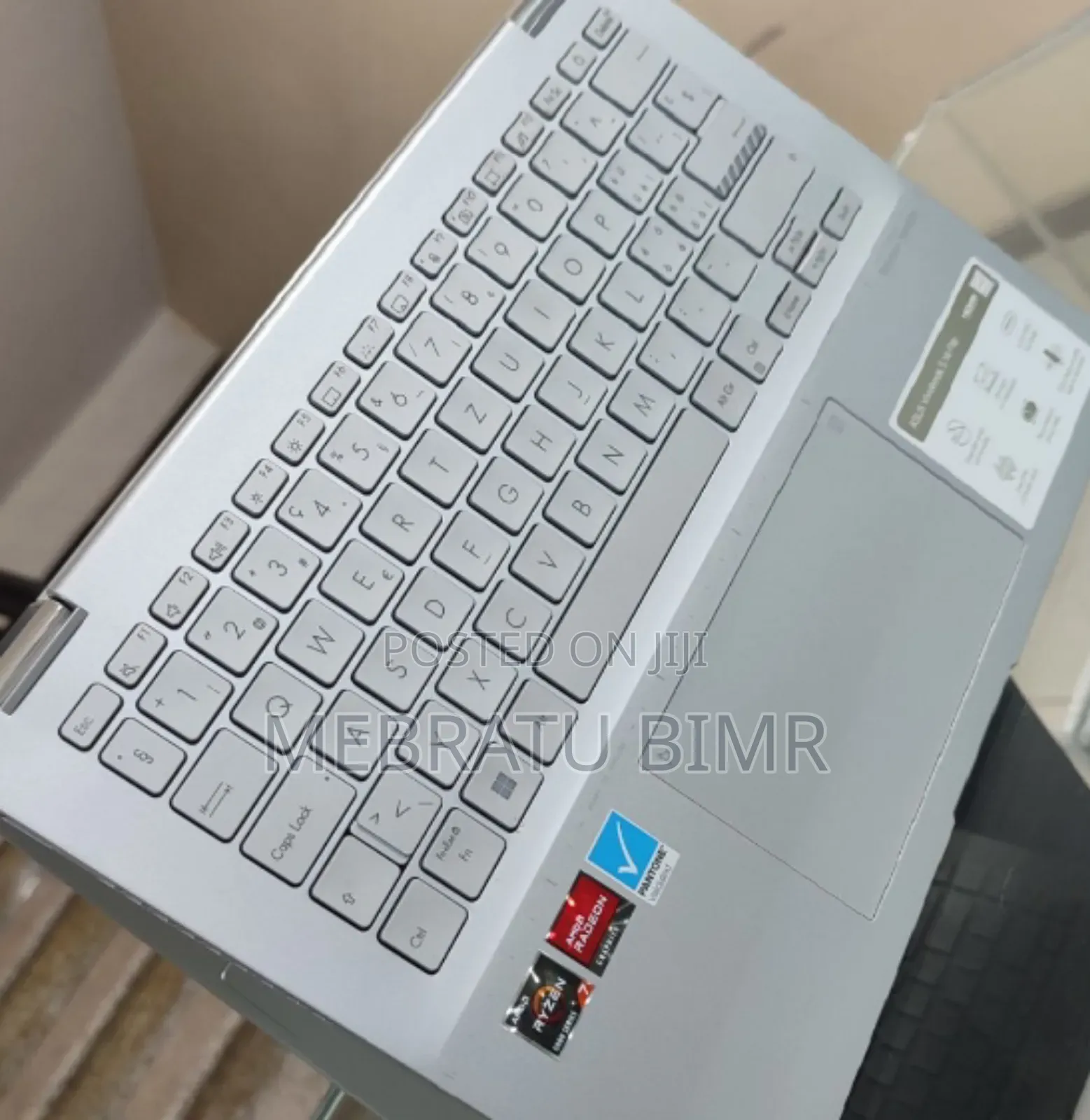 New Laptop Asus VivoBook S14 S430UN 16GB AMD Ryzen 7 SSD 512GB