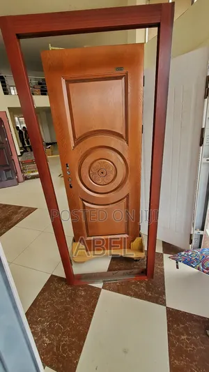 Victor Doors and Mona Pawer