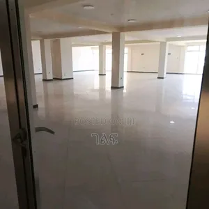 የንግድ ሱቆች ሽያጭ ለሬስቶራን፤ለካፌ ለቢሮ ፤ለሱቅ የሚሆኑ ከ17ካሬ ጀምሮ እስከ 200 ካሬ