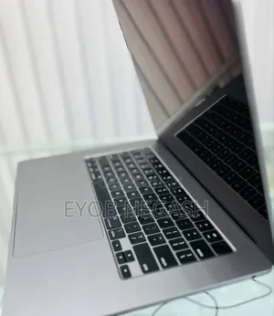 New Apple MacBook Pro 2023 M2 Max 14-Inch 16GB Apple M2 SSD 512GB