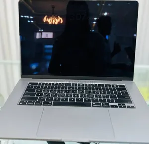 New Apple MacBook Pro 2023 M2 Max 14-Inch 16GB Apple M2 SSD 512GB