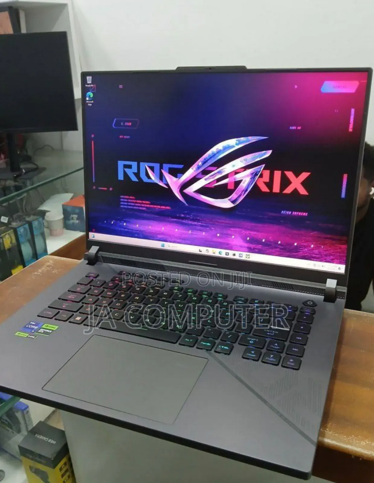 New Laptop Asus ROG Strix G15 32GB Intel Core I9 SSD 1T