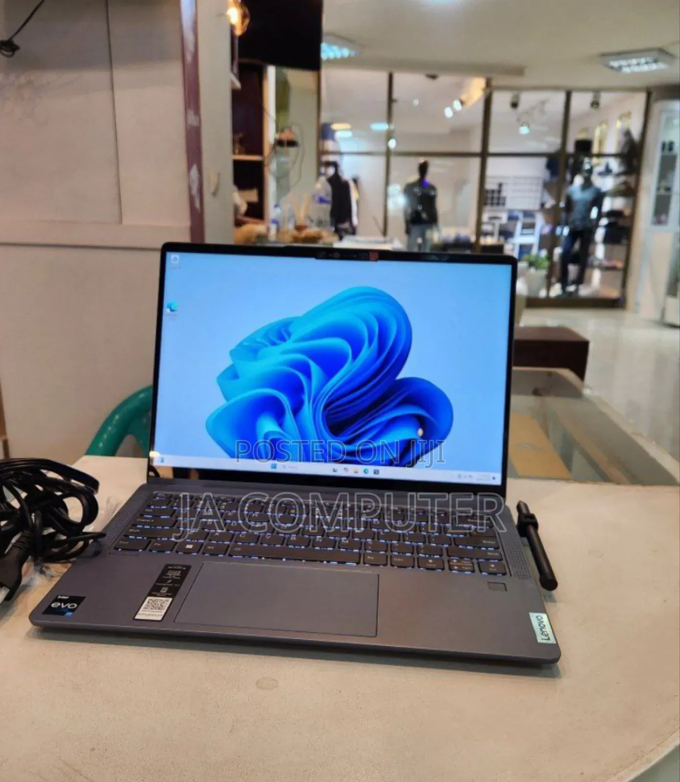 New Laptop Lenovo Flex 5 16GB Intel Core I7 SSD 1T