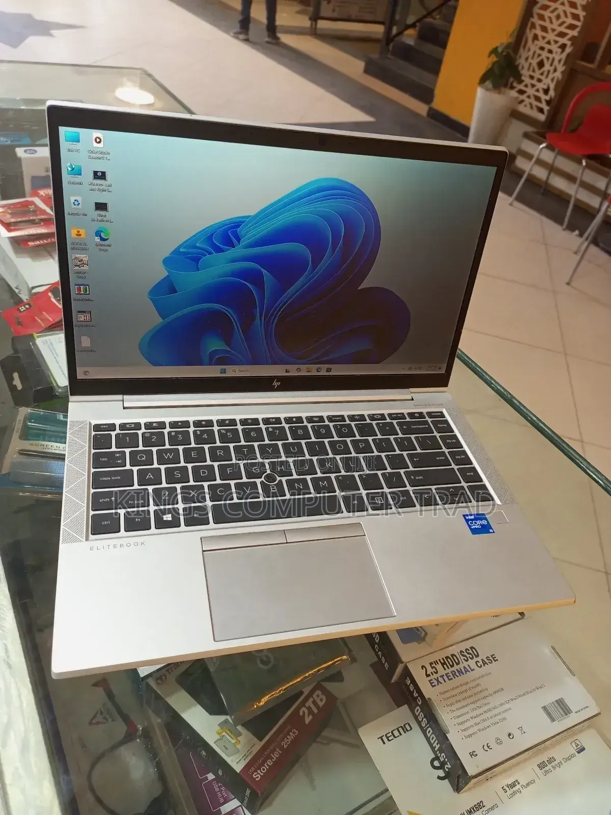 New Laptop HP EliteBook 840 G6 16GB Intel Core I5 SSD 512GB