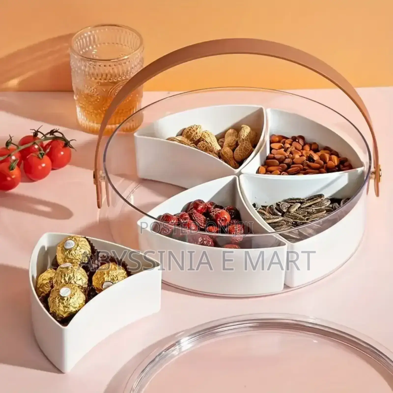 Transparent Hand-Held Fruit Tray