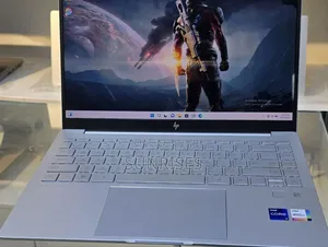 New Laptop HP Pavilion 13 16GB Intel Core I5 SSD 1T