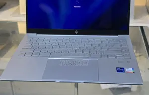 New Laptop HP Pavilion 13 16GB Intel Core I5 SSD 1T