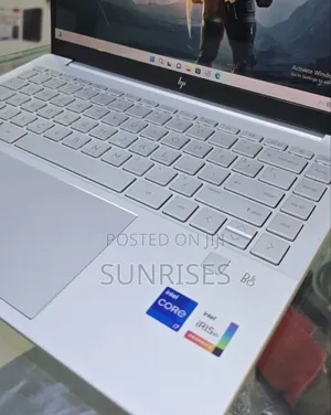 New Laptop HP Pavilion 13 16GB Intel Core I5 SSD 1T