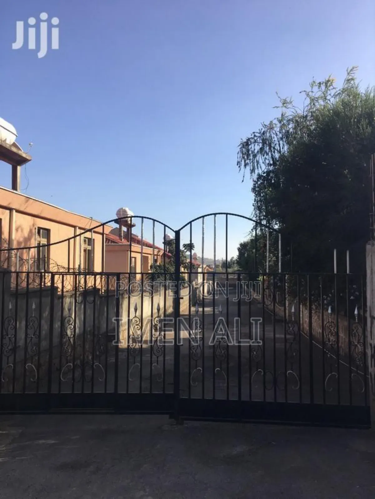 360 SQM Residential House for Sale