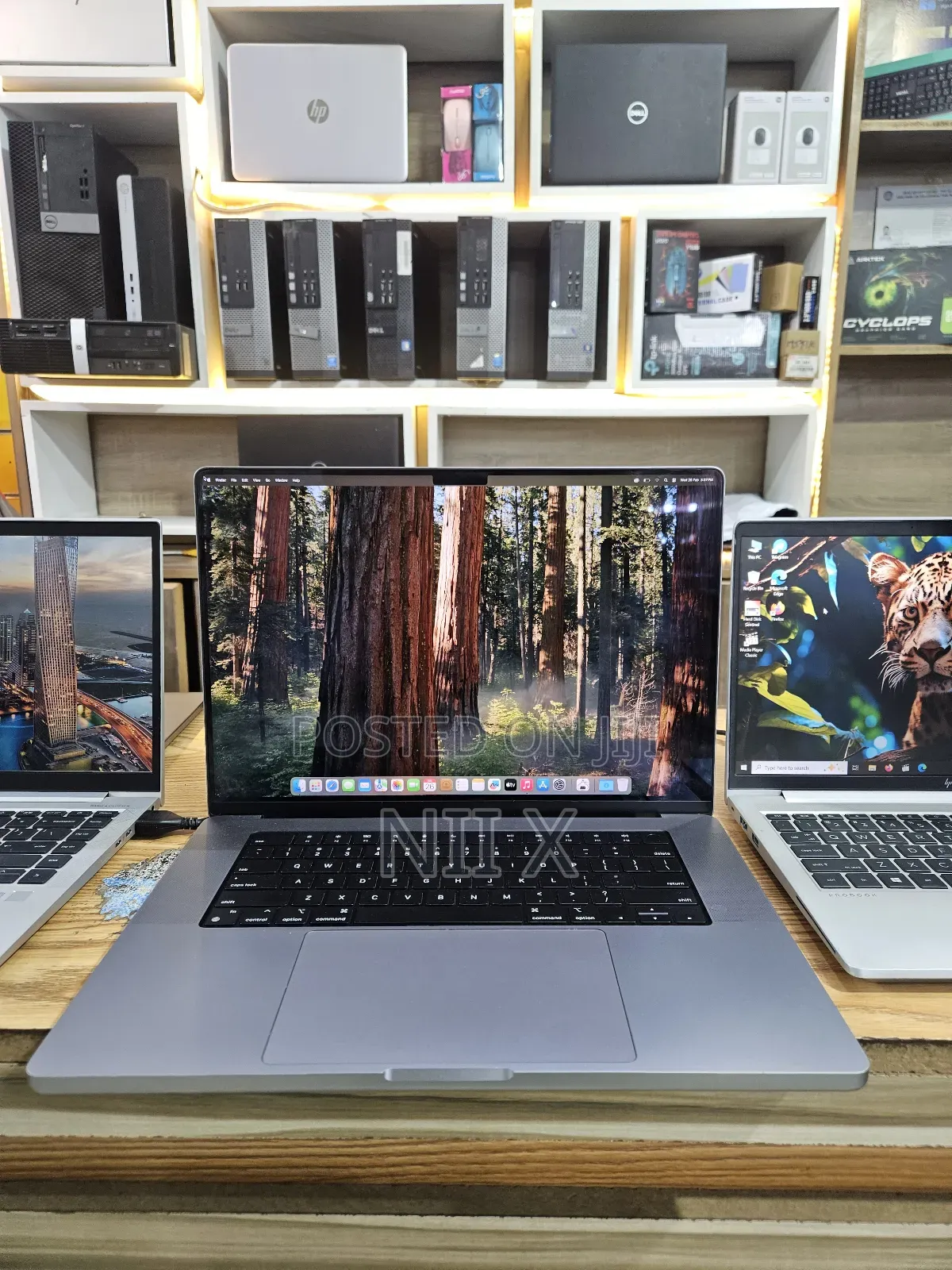 Laptop Apple MacBook Pro 2021 M1 16GB Apple M1 Pro SSD 1T
