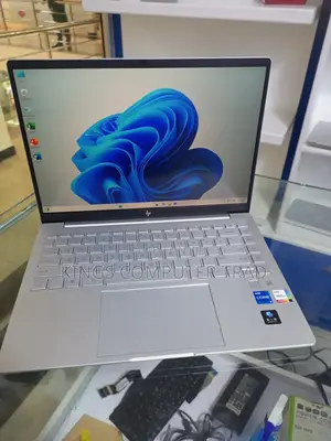 New Laptop HP Pavilion 14 16GB Intel Core I5 SSD 1T