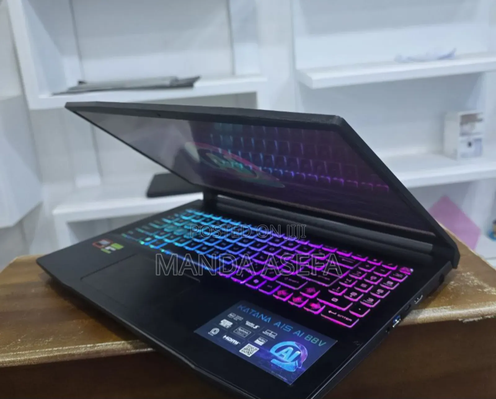 New Laptop MSI Katana 15 16GB AMD Ryzen 7 SSD 1T