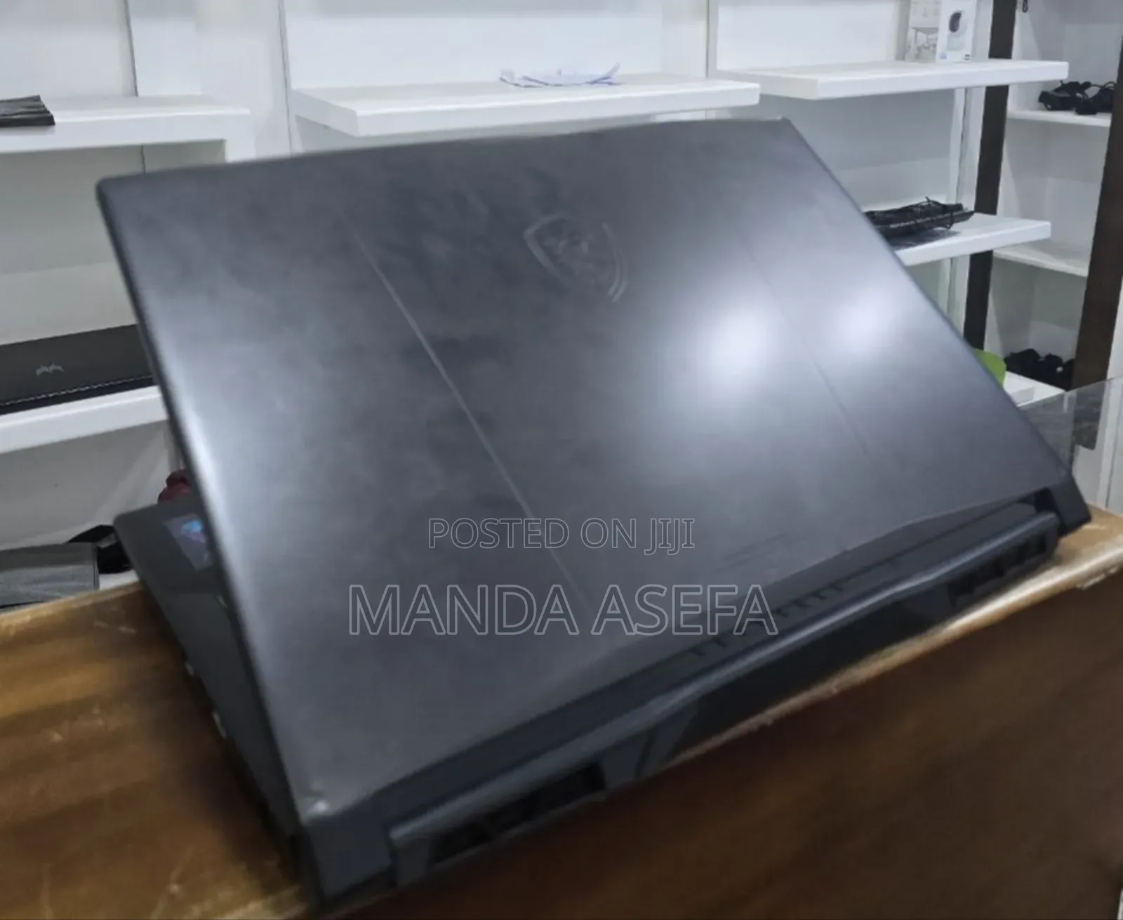 New Laptop MSI Katana 15 16GB AMD Ryzen 7 SSD 1T