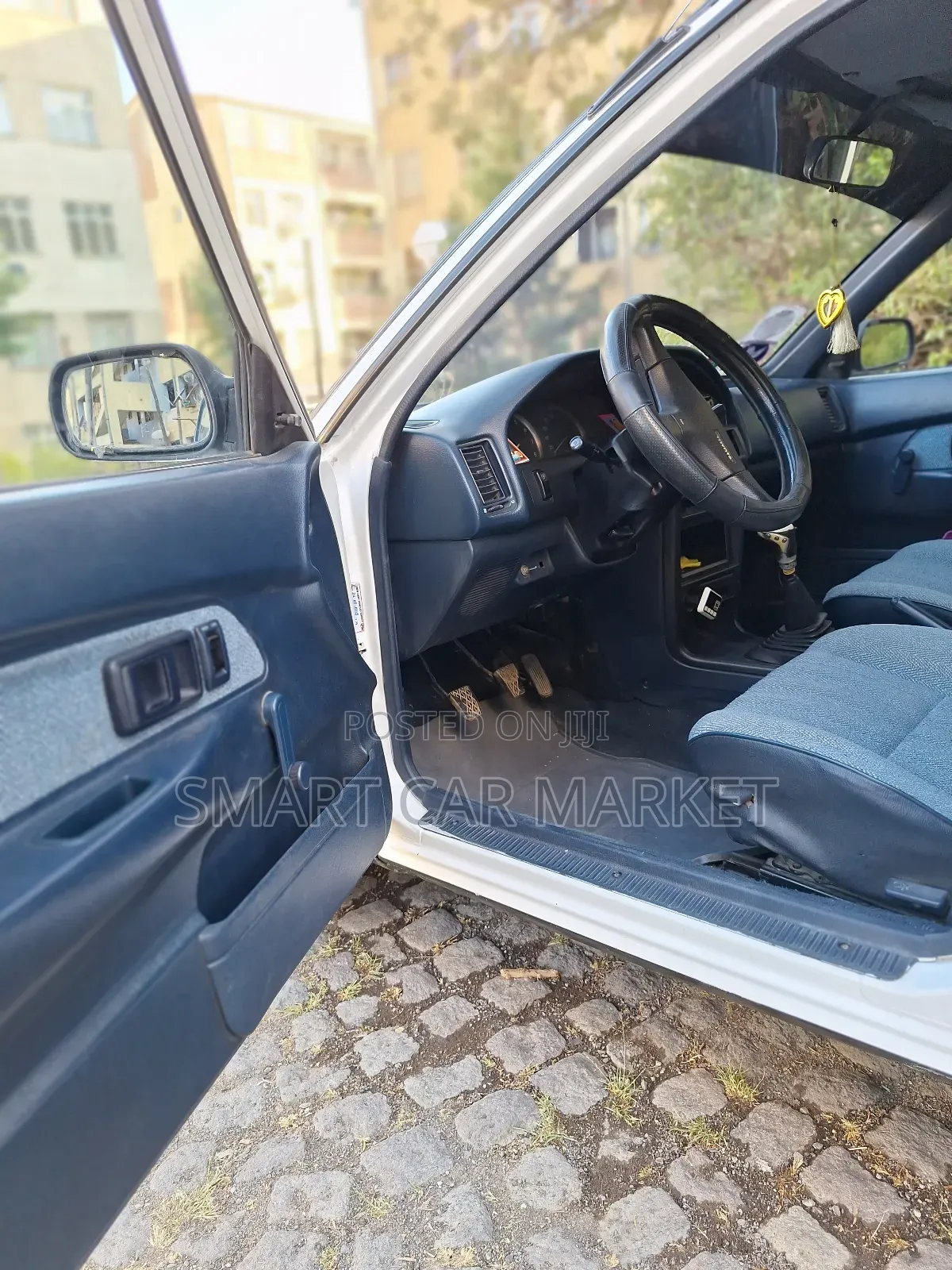 Toyota Corolla 1992 White