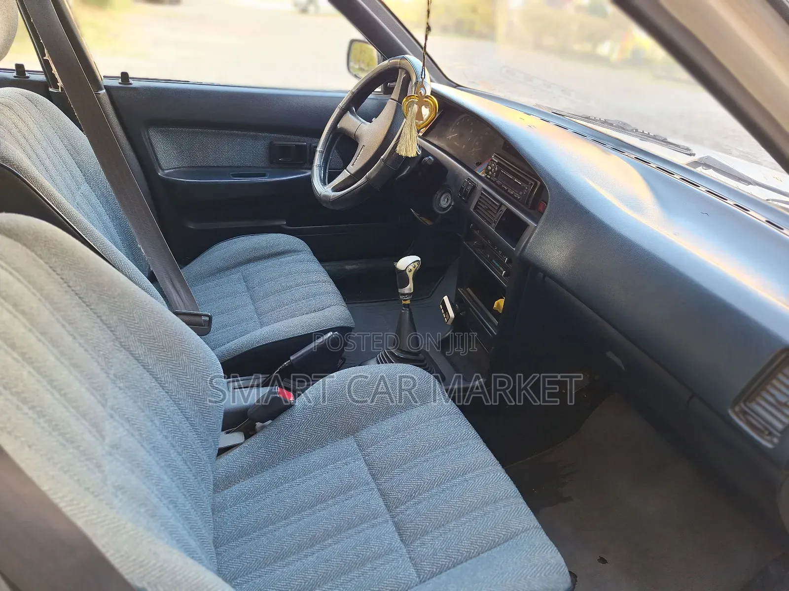 Toyota Corolla 1992 White