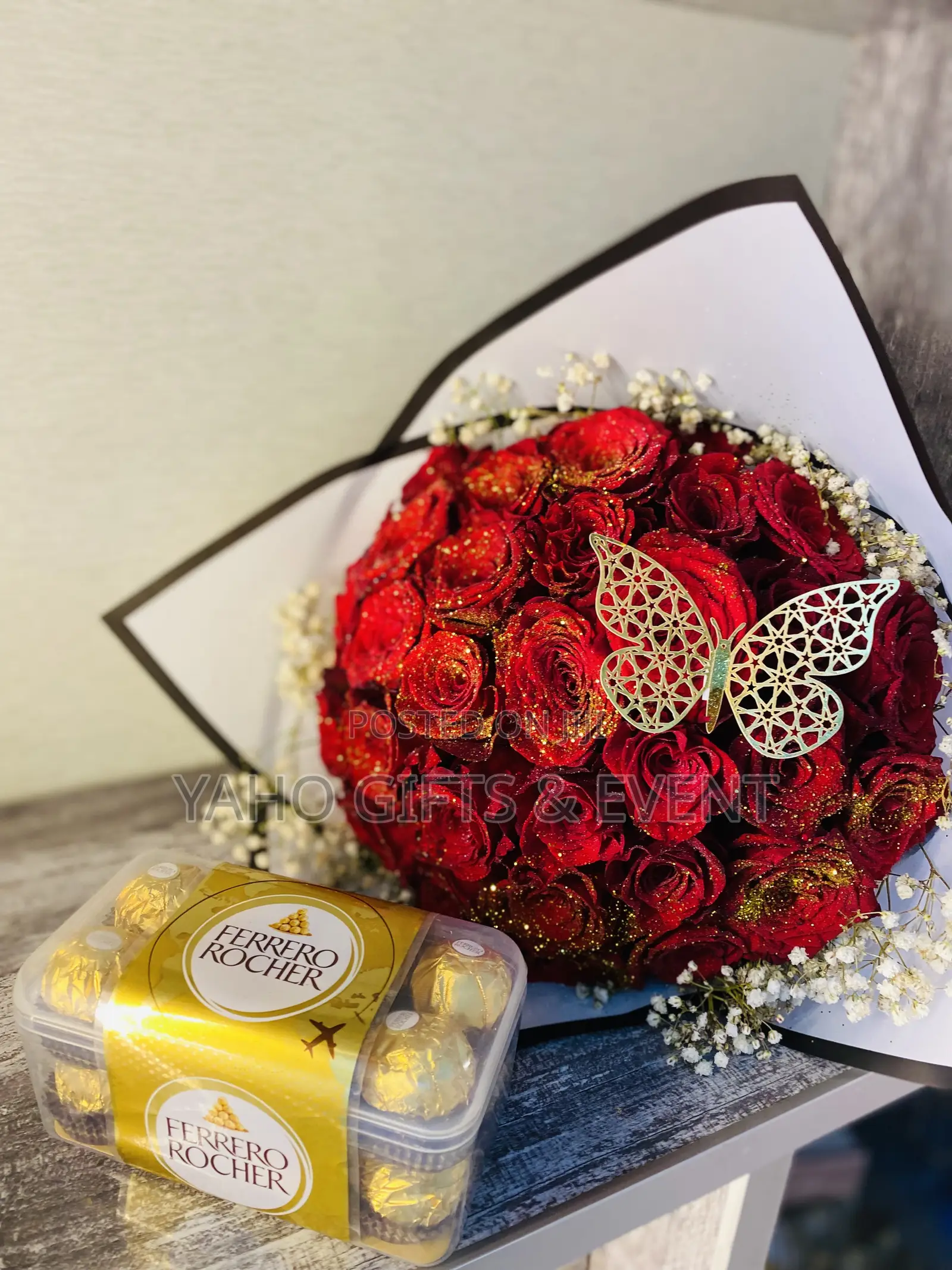 Yaho Flower and Chocolate Gift