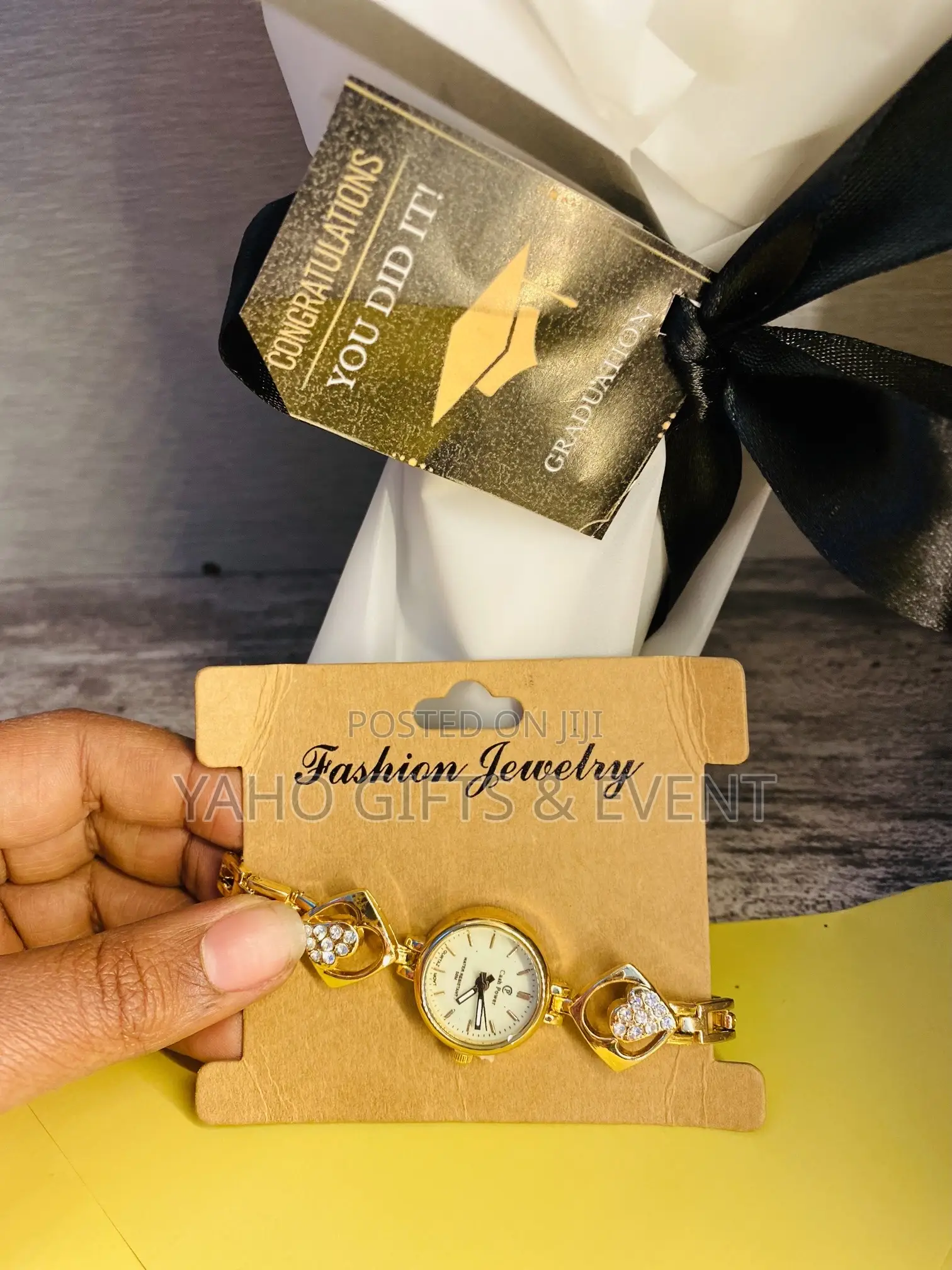 Yaho Flower  and Watch Gift