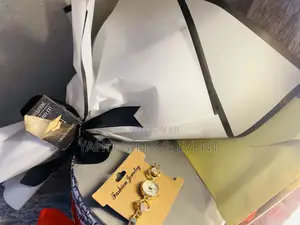 Yaho Flower  and Watch Gift