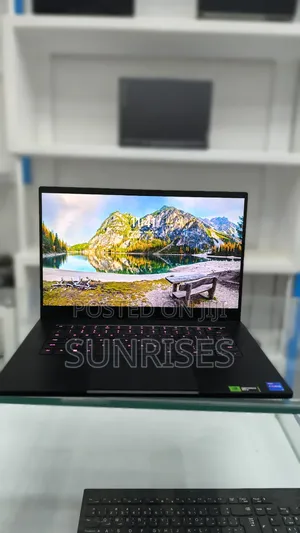 New Laptop Razer Blade Pro 32GB Intel Core I7 SSD 1T