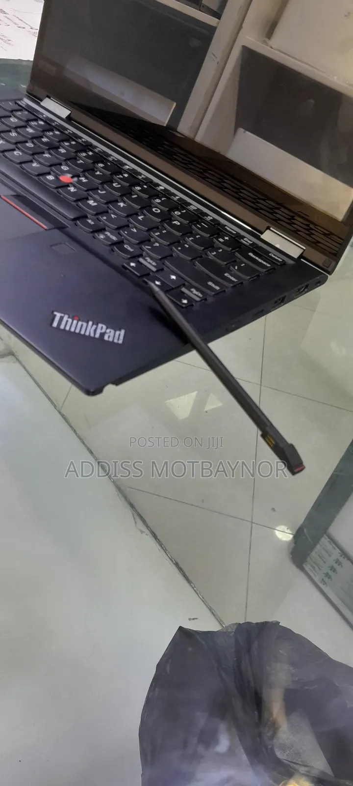New Laptop Lenovo ThinkPad Yoga 8GB Intel Core I5 SSD 256GB